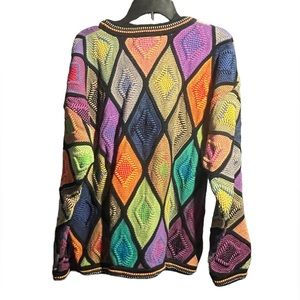 Vintage Sweater Size Medium, Heavy Knit, Tundra Canada brand but COOGI inspired